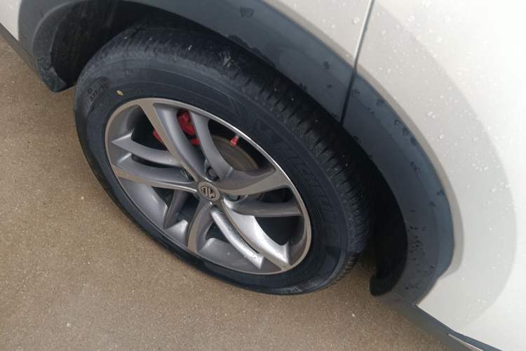 Used MG HS 2019 30T Automatic 2WD Trophy Supreme Edition China VI Standard
