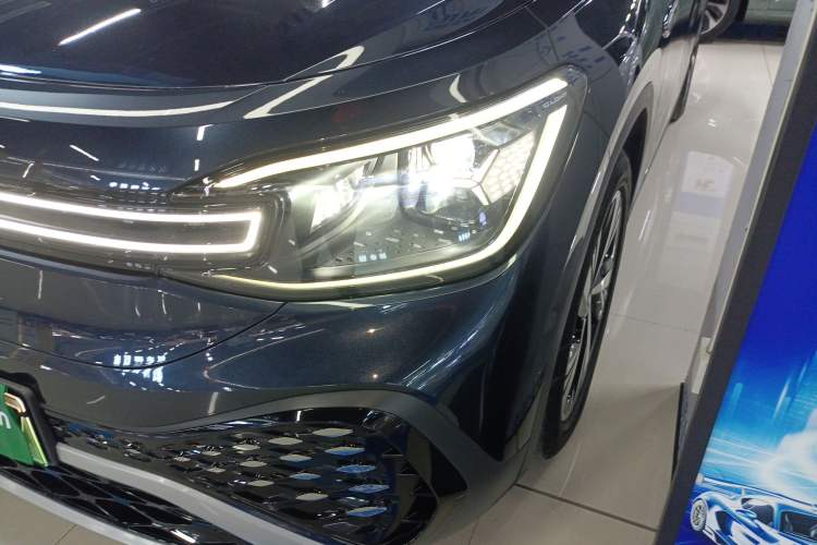 Used Volkswagen ID.6 CROZZ 2022 Long-Range PRO Edition
