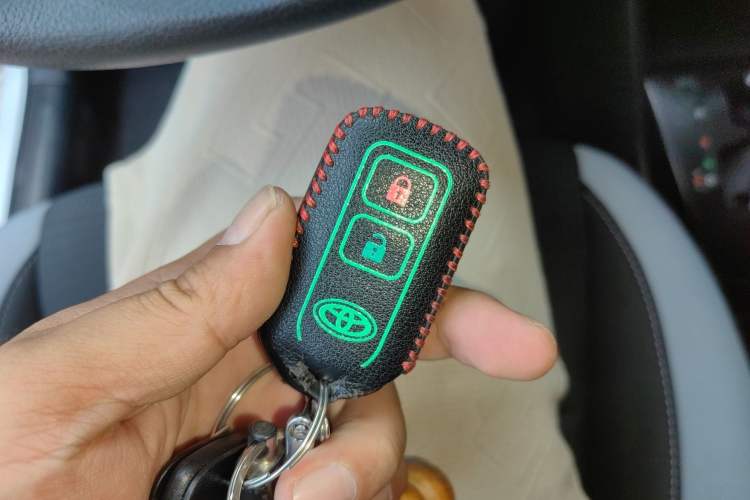 Used Toyota YARiS L 2021 X-Trail 1.5L CVT Leading Edition
