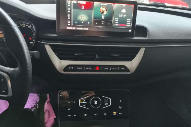 Used Hongqi H5 2022 Classic Model 1.8T Automatic Smart Connect Flagship Edition