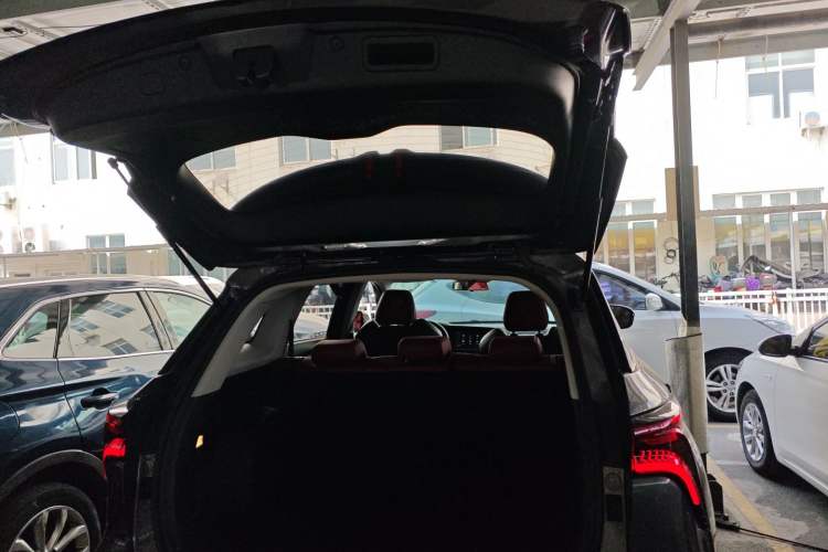 Used Changan CS75 PLUS 2021 1.5T Automatic Pioneer Model
