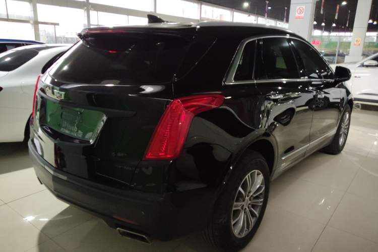Used Cadillac XT5 2016 25T Luxury Model