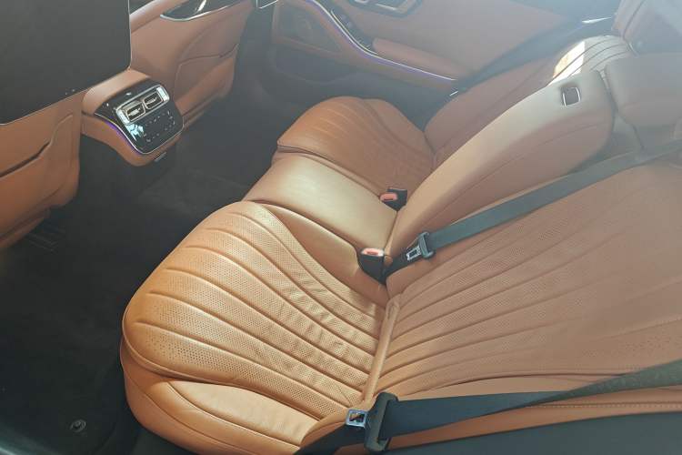 Used Mercedes-Benz S-Class 2021 S 400 L Luxury Model
