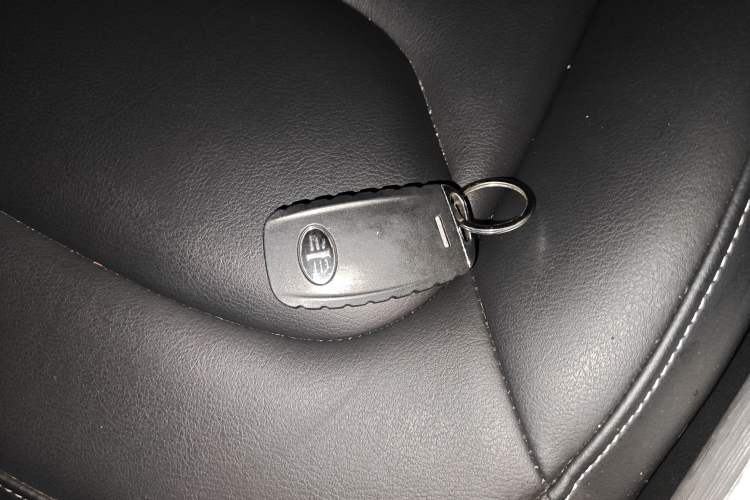 Used Bestune X40 2019 1.6L Automatic Luxury Version China V Emission Standard