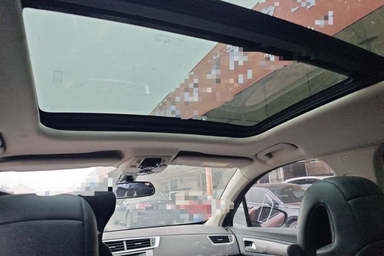 Used  6 2014 1.6T Luxury Edition THP200
