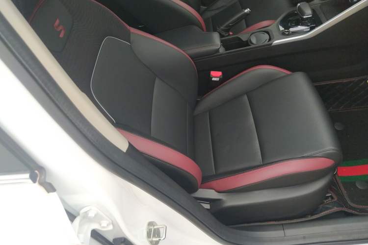 Used Geely Auto Coolray 2021 1.4T DCT Platinum Edition
