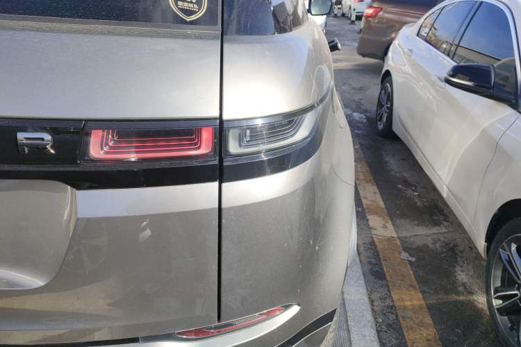 Used Land Rover Range Rover Evoque 2021 Range Rover Velar L 249PS R-Dynamic First Edition