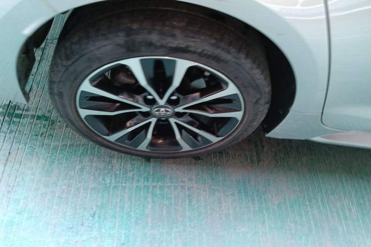 Used Toyota Levin 2019 Dual-Engine 1.8H E-CVT Sport Edition China VI Standard
