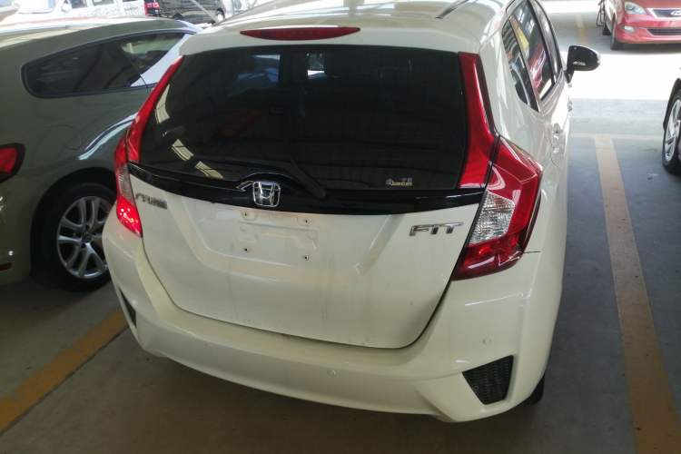 Used Honda Fit 2016 1.5L LX CVT Comfort Model
