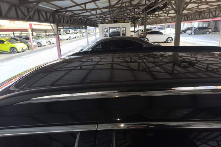 Used  Compass 2021 220T Automatic Elite Edition
