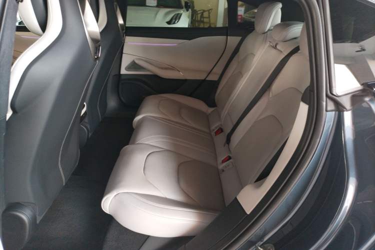 Used  SU7 2024 Four-Wheel Drive Ultra-Long Range Advanced Intelligent Driving Max Edition
