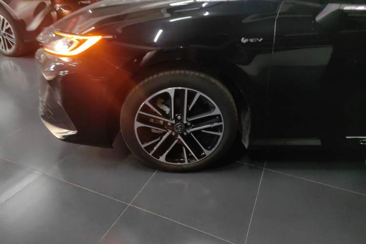 Used Toyota Camry 2024 Dual-Engine 2.5HG Prestige Edition