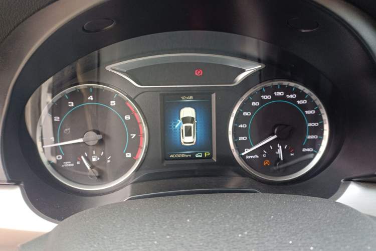 Used Haval H7 2017 Red-Label H7 2.0T Automatic Luxury Model
