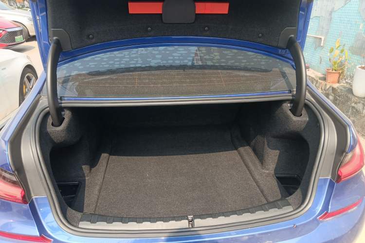 TDK.VehicleDetails.img