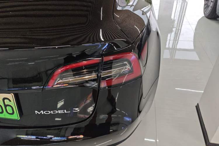 Used Tesla Model 3 2022 Rear-Wheel-Drive Version
