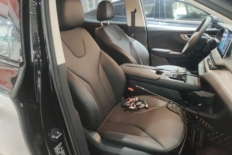 Used Hongqi E-QM5 2024 560km PLUS