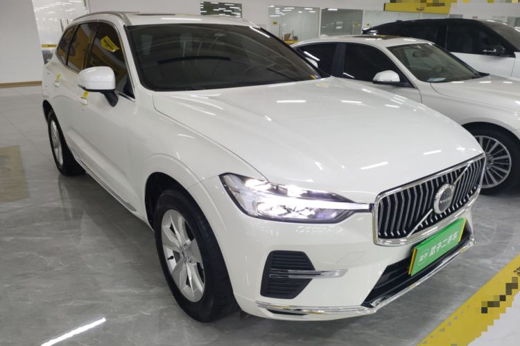 Used Volvo XC60 2022 B5 4x4 Zhiyi Luxury Edition
