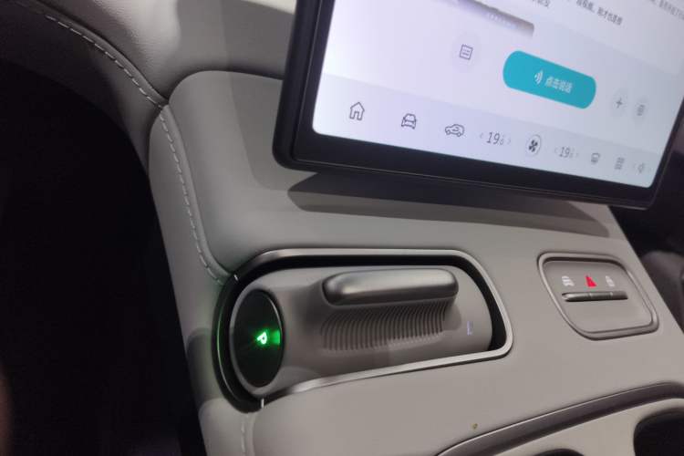 Used Nio ES6 2023 75 kWh
