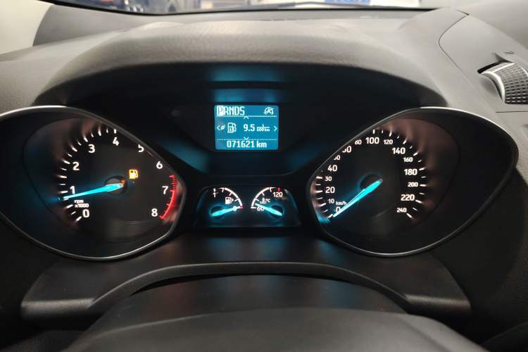 Used Ford Kuga 2019 EcoBoost 180 Two-Wheel-Drive Platinum Edition China VI Standard
