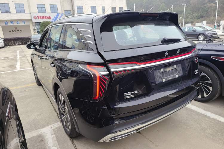 Used Hongqi HS7 PHEV 2024 2.0T PHEV Four-Wheel Drive Flagship Edition 6 Seats
