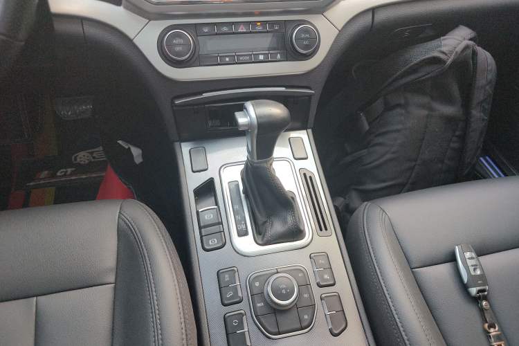 Used Haval H6 Coupe 2016 Blue Label 1.5T Automatic Two-Wheel Drive Elite Model
