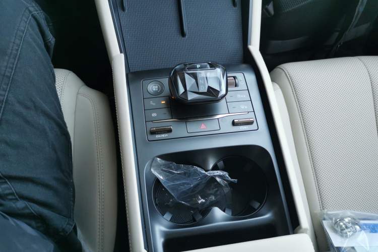 Used BYD Qin L 2024 DM-i 120KM Beyond Model
