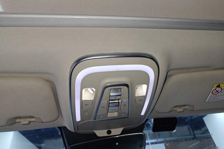 Used BYD Tang 2018 2.0T Automatic Smart Connect Prestige 5-Seater National Emission Standard V