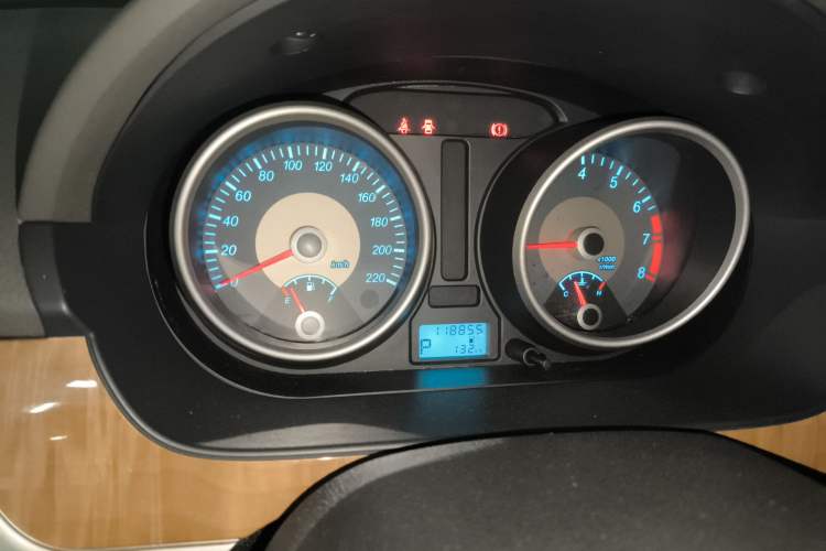 Used Buick Excelle 2015 1.5L Automatic Classic Model
