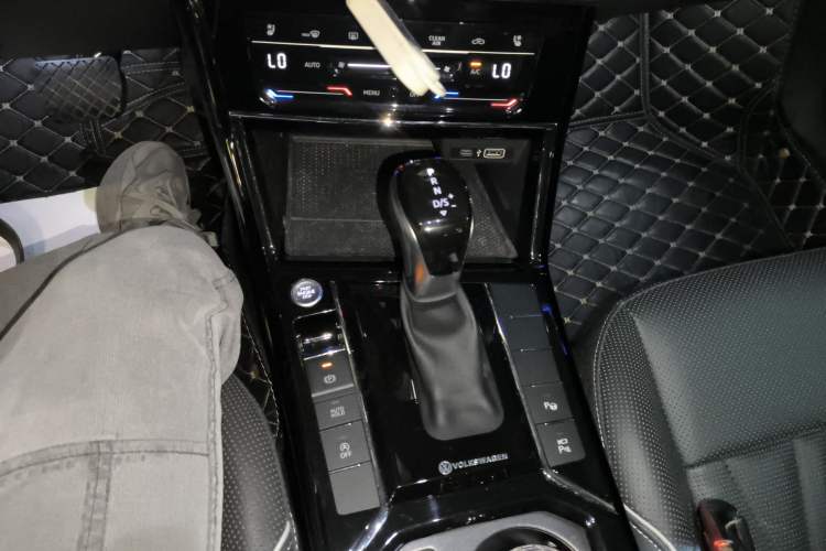 Used Volkswagen Passat 2023 330TSI Luxury Edition