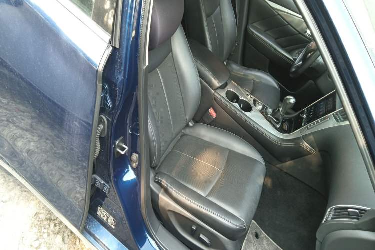 Used Infiniti Q50L 2016 2.0T Enjoyment Edition
