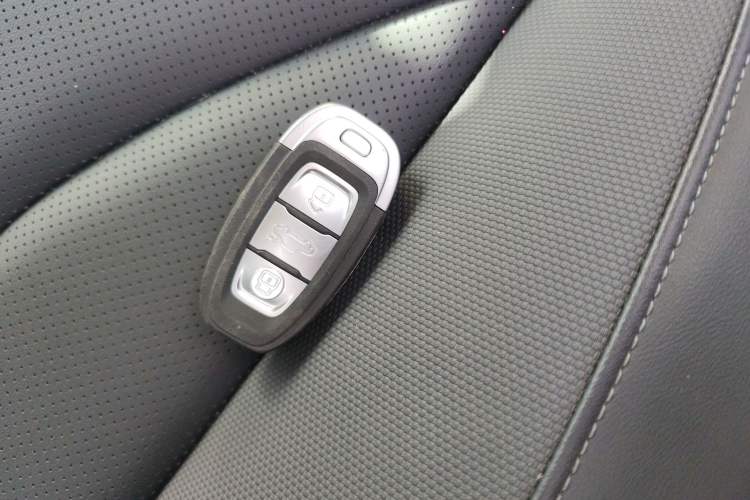 Used Hongqi E-QM5 2023 Revised Version Basic Travel Edition
