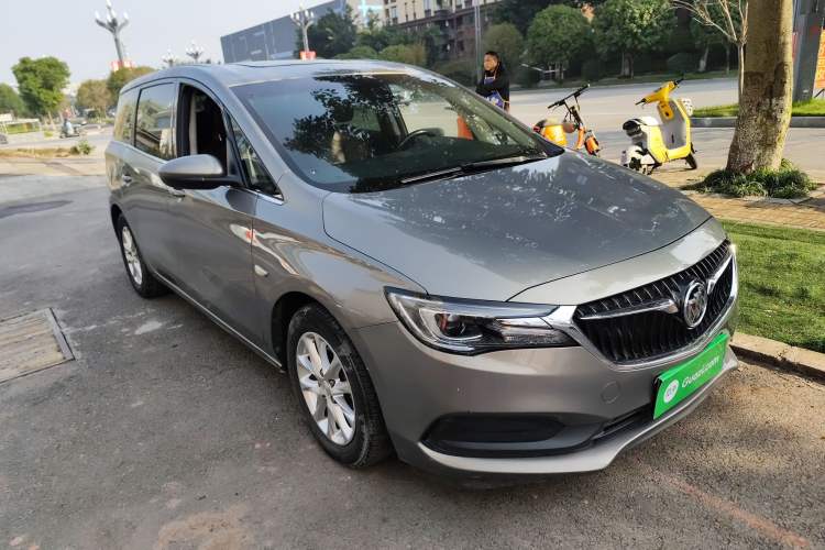 Used Buick GL6 2018 18T 6-Seater Luxury Model
