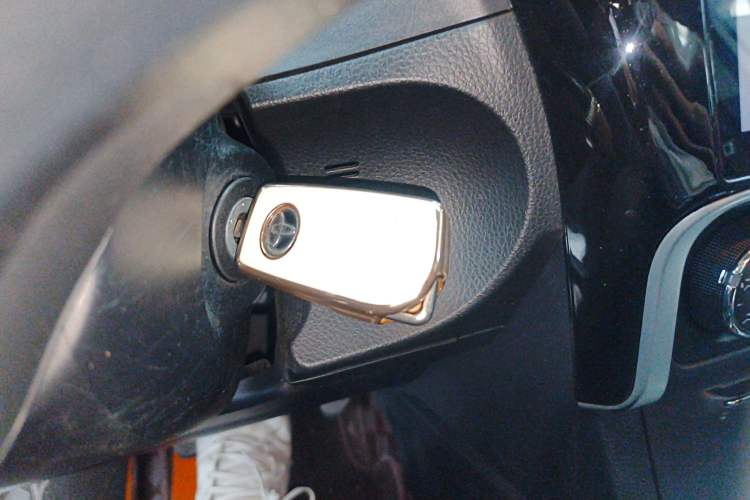 Used Toyota Corolla 2017 Revised Version 1.2T S-CVT GL
