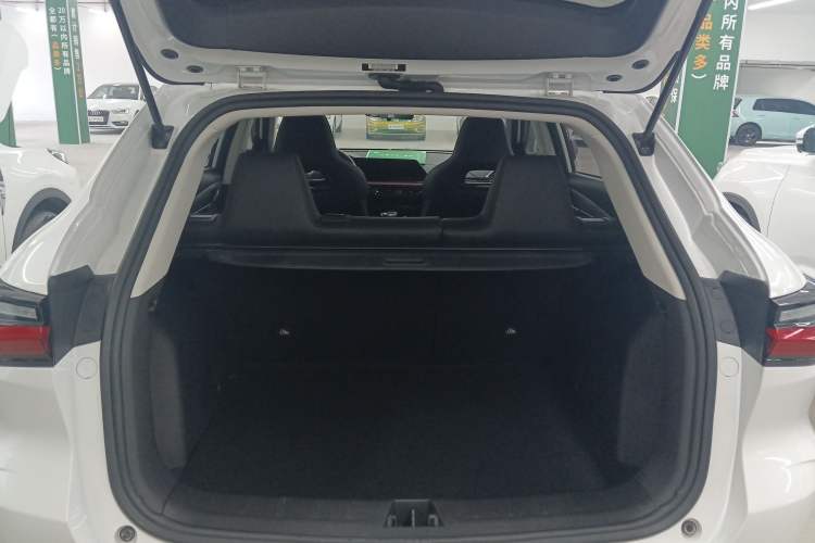 Used Oshan X5 2021 1.6L CVT Flagship Model
