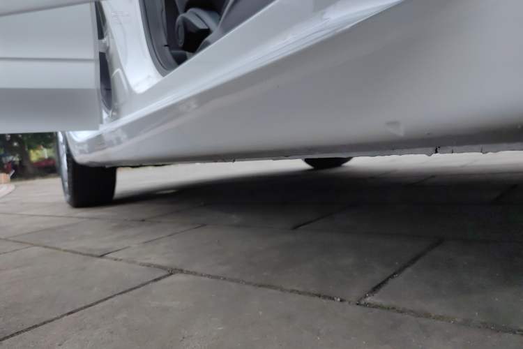 Used Roewe i5 2020 1.5L Automatic 4G Connected Linghao Edition