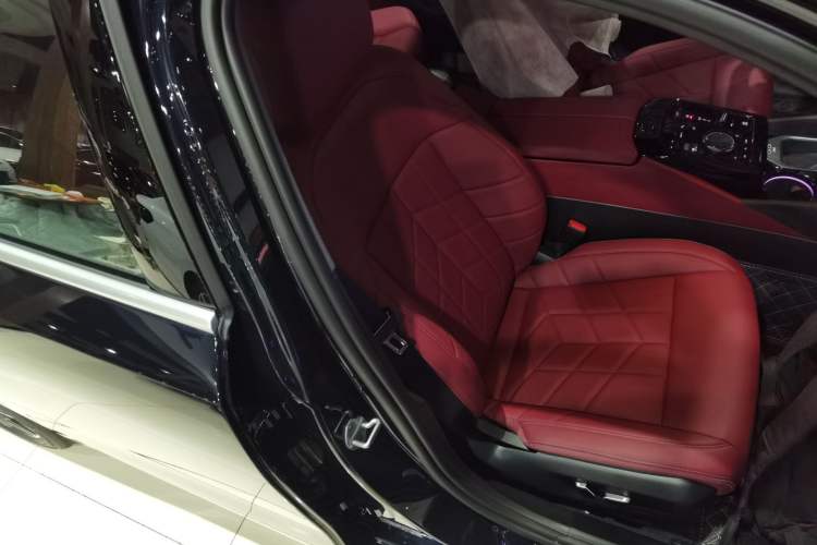 Used BMW 5 Series 2025 530Li Leading Model M Sport Package
