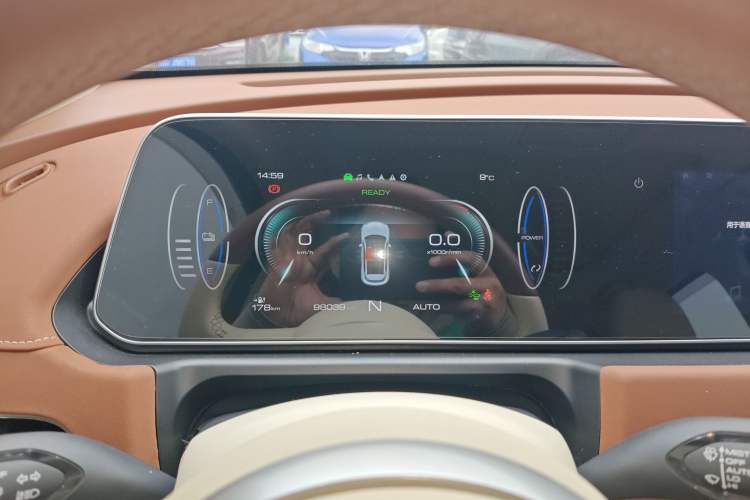 Used ORA Good Cat 2021 400km Standard Range Athena Edition Lithium-Ion Battery