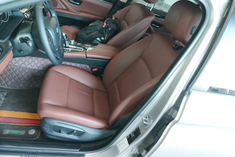 Used BMW 5 Series 2017 525Li Leading Model
