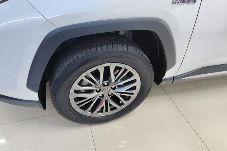 Used Toyota Wildlander 2023 Dual-Motor 2.5L E-CVT Four-Wheel Drive Prestige Edition