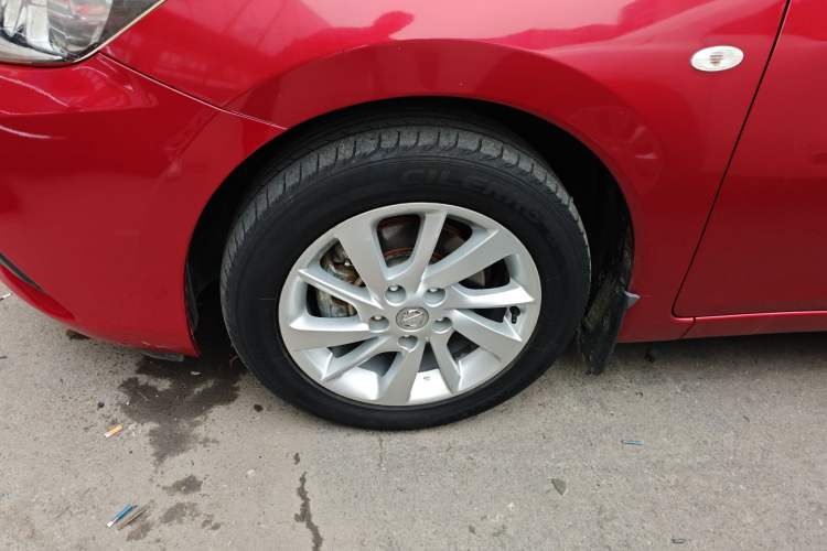 Used Nissan Tiida 2016 1.6L Manual Joyride Edition
