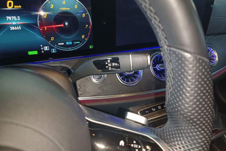 Used Mercedes-Benz E-Class 2021 E 260 Convertible Coupe
