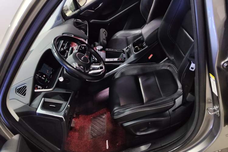 Used Jaguar I-PACE 2018 EV400 SE
