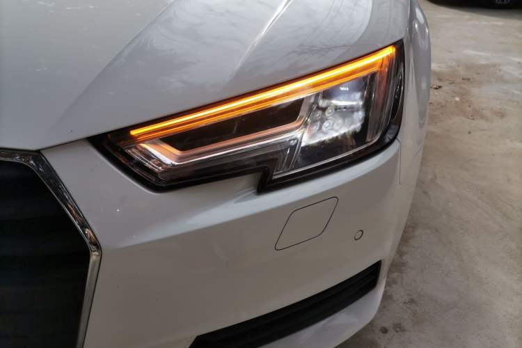 Used Audi A4L 2017 40 TFSI Fashion Model