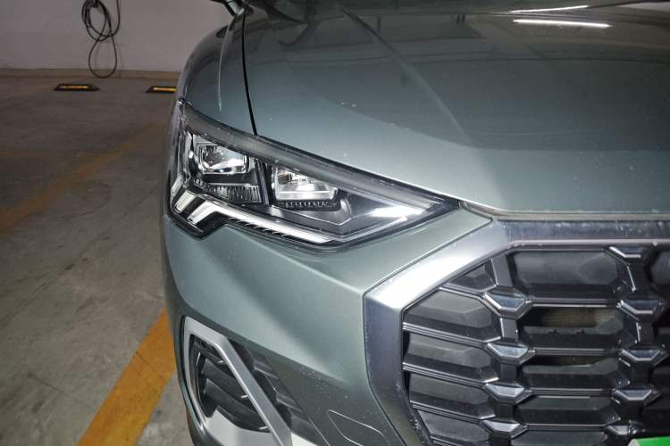 Used Audi Q3 2021 35 TFSI Fashion Dynamic Model