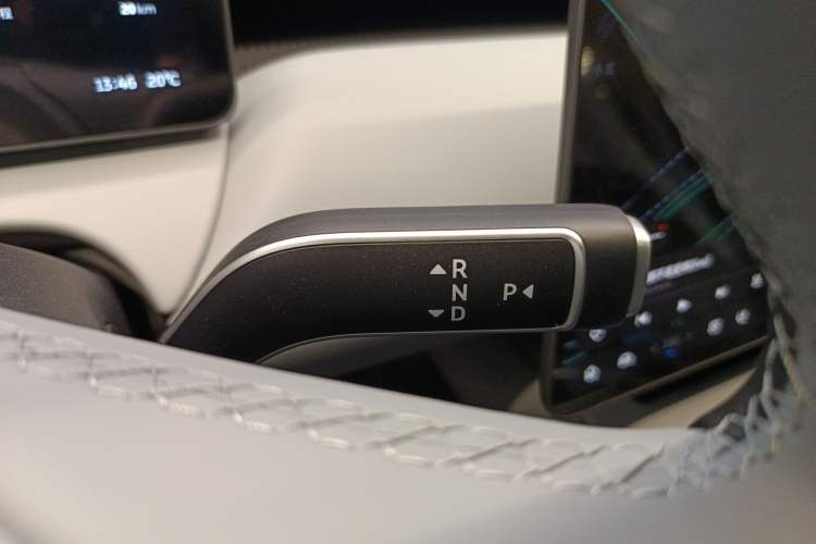 Used Nio ET5T 2025 75 kWh Touring