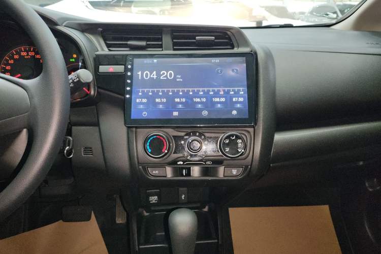 Used Honda Fit 2018 1.5L CVT Comfort Sunroof Version