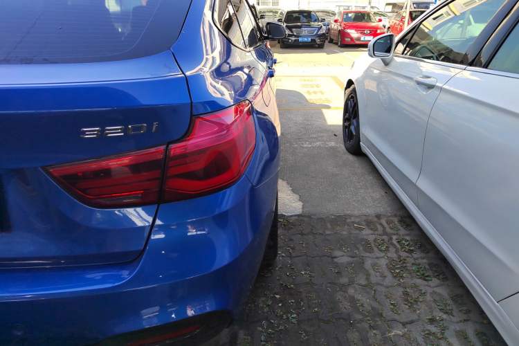 Used BMW 3 Series GT 2018 320i M Sport Edition