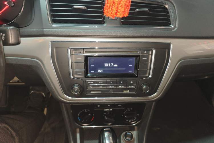 Used Volkswagen Lavida 2017 1.6L Automatic Comfort Edition