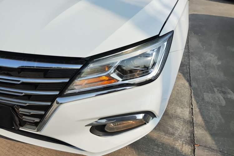 Used Roewe i5 2020 1.5L Automatic 4G Connected Linghao Edition