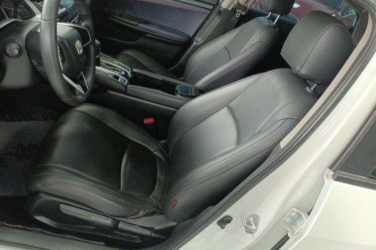 Used Honda Civic 2016 220TURBO CVT Luxury Edition